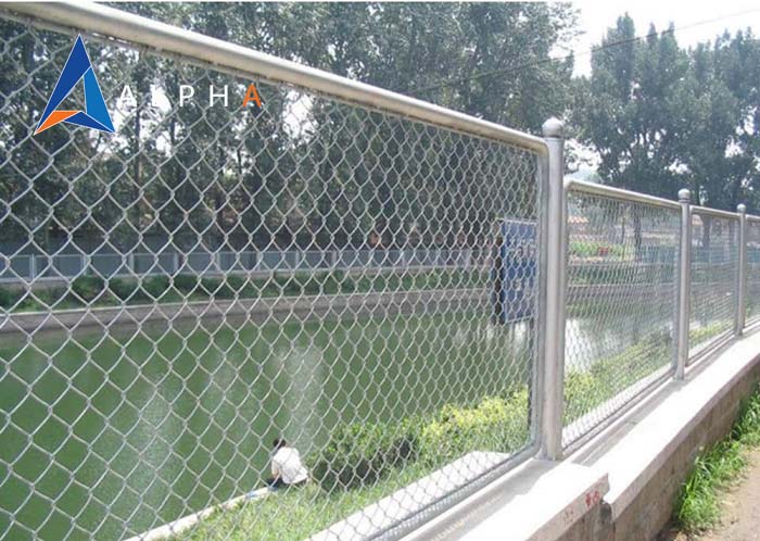 Hàng rào lưới thép b40 là sự lựa chọn thông minh cho những công trình cần độ bền cao và đảm bảo an toàn. Hãy xem hình ảnh liên quan để tìm hiểu chi tiết về hàng rào lưới thép b40 và cách sử dụng nó trong các dự án của bạn.
